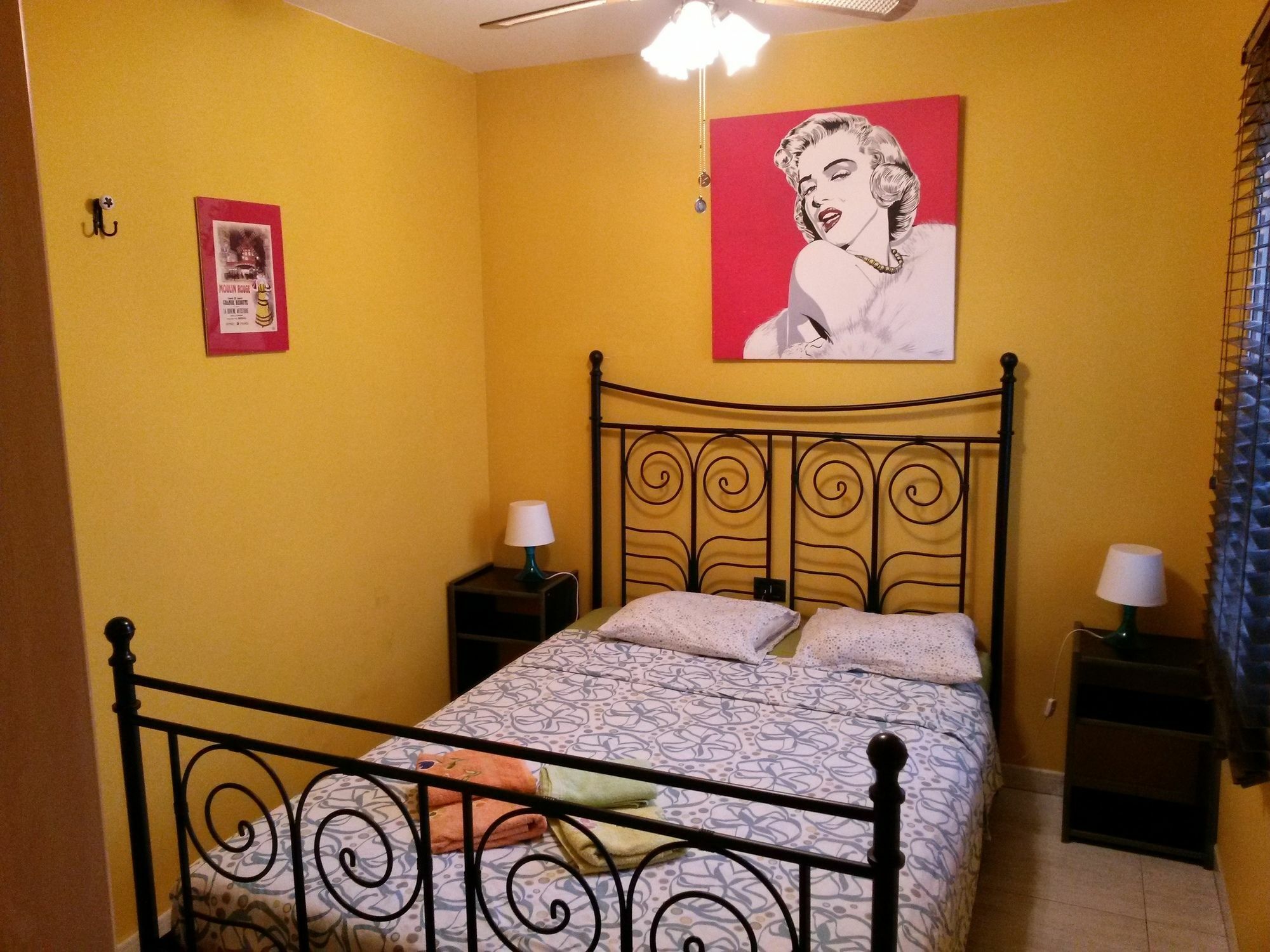 Apartamento Mediterraneo Pineda de Mar Extérieur photo