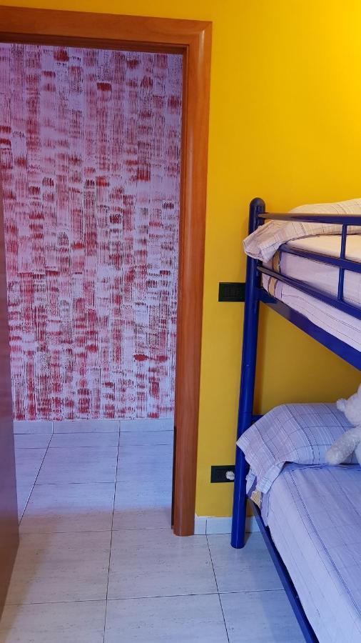 Apartamento Mediterraneo Pineda de Mar Extérieur photo